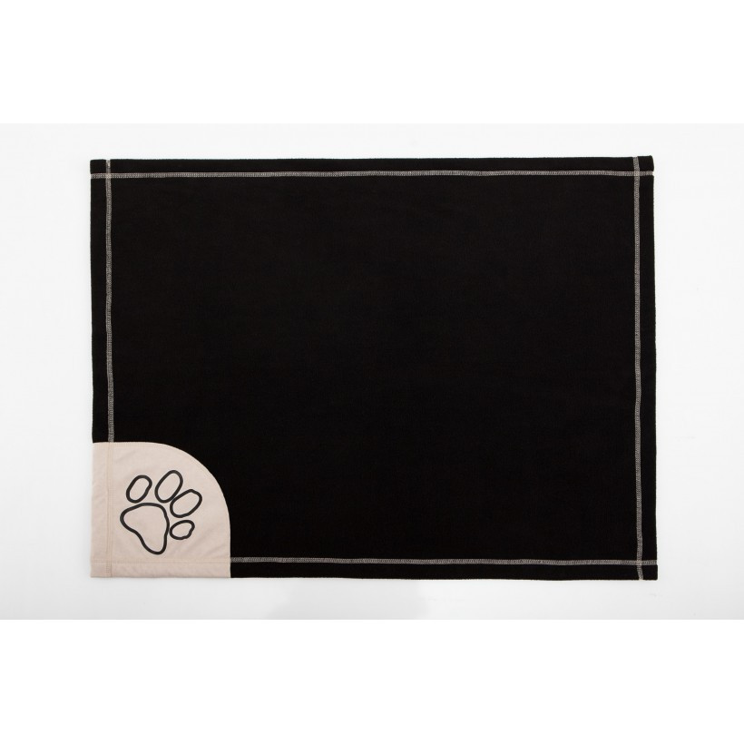 Deka pre zvieratá M, čierna
