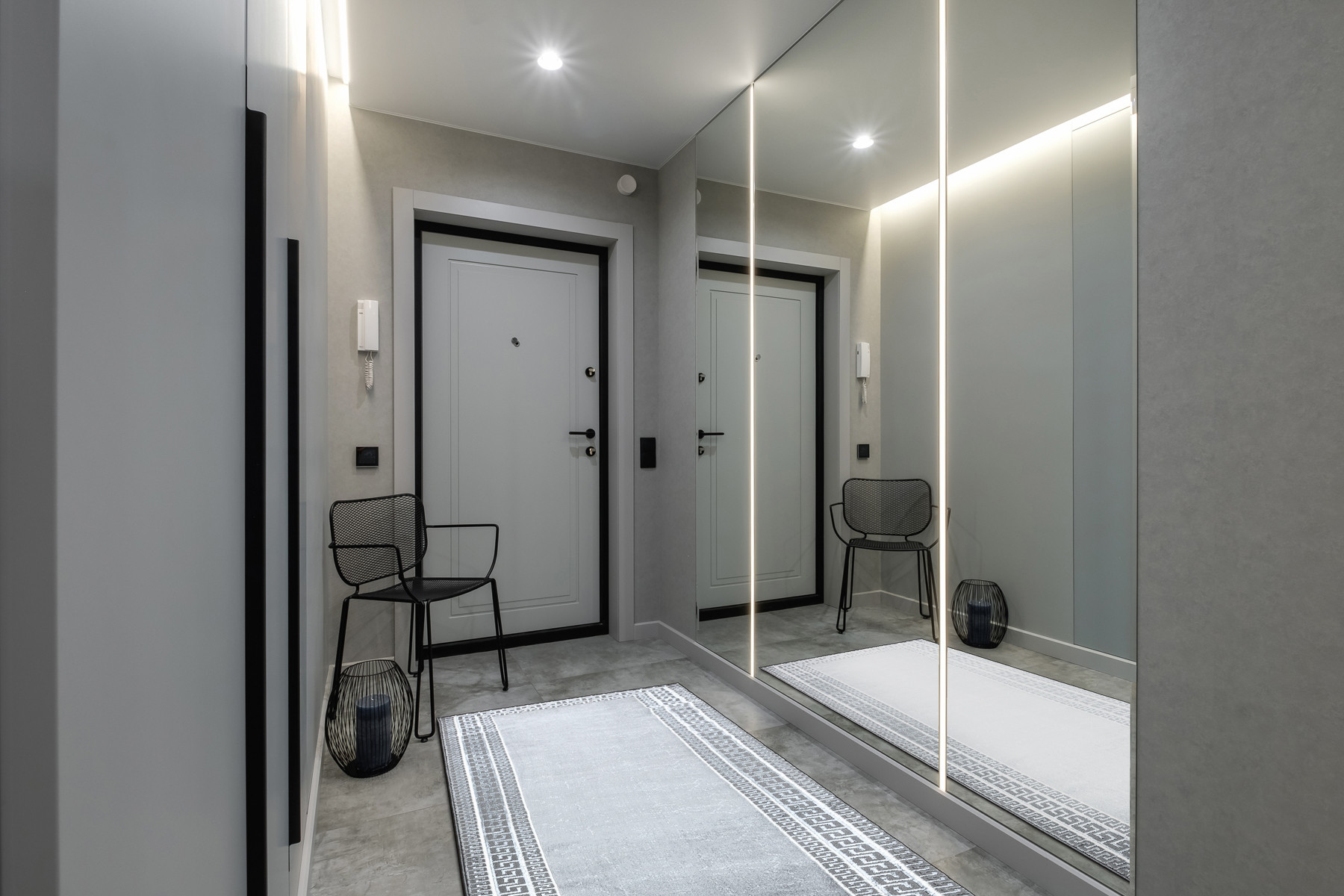 Koberec / Behúň ALLURE 1960 grécky kľúč / rám, štruktúrovaný / glamour, sivý