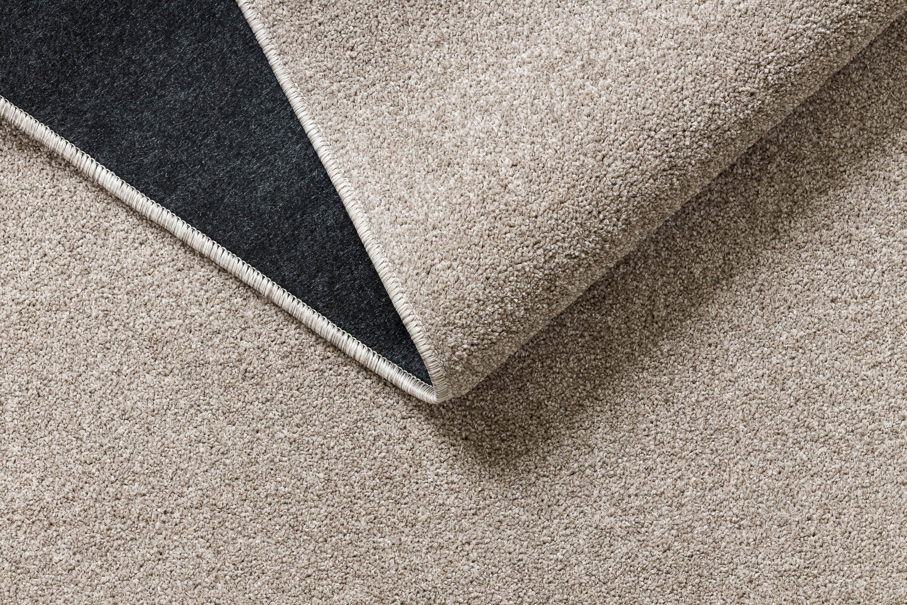 Koberec ETON PLUS béžový