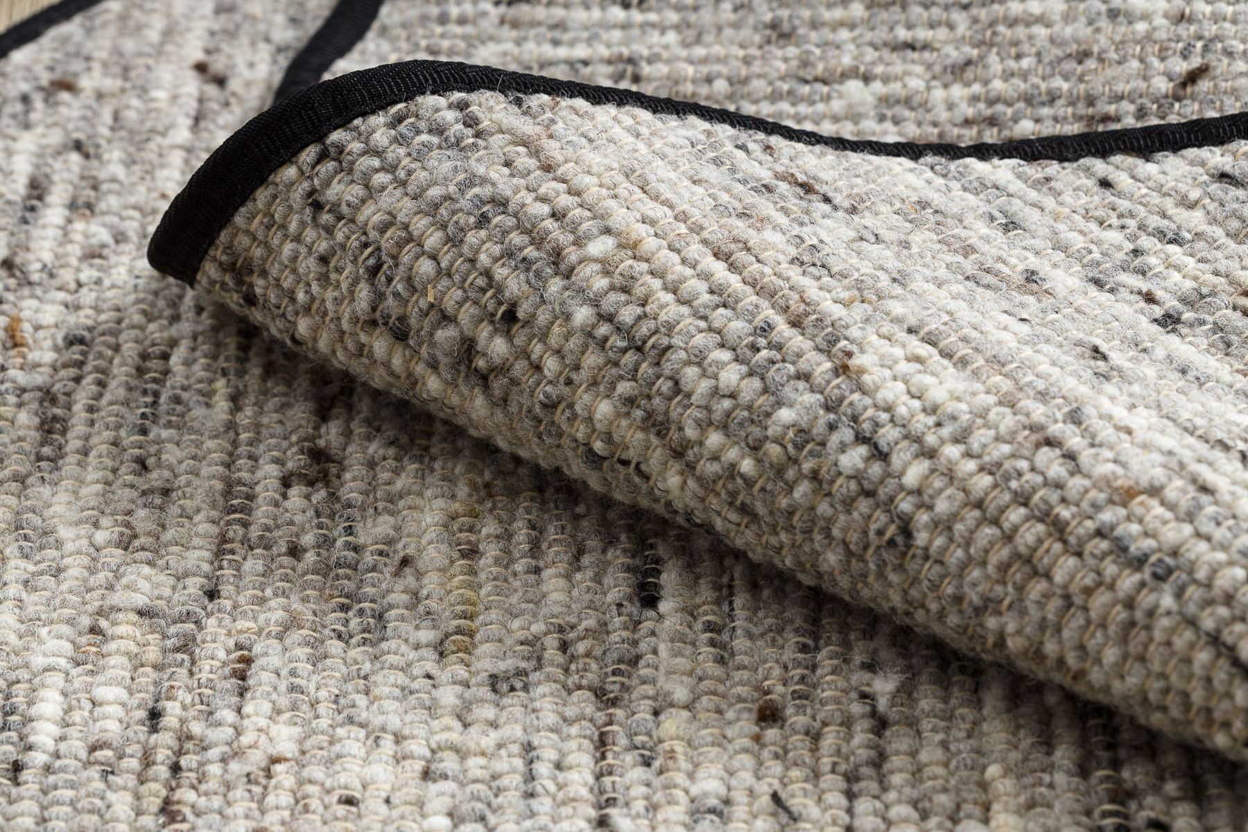 Koberec NEPAL 2100 naturálny / sivý kruh