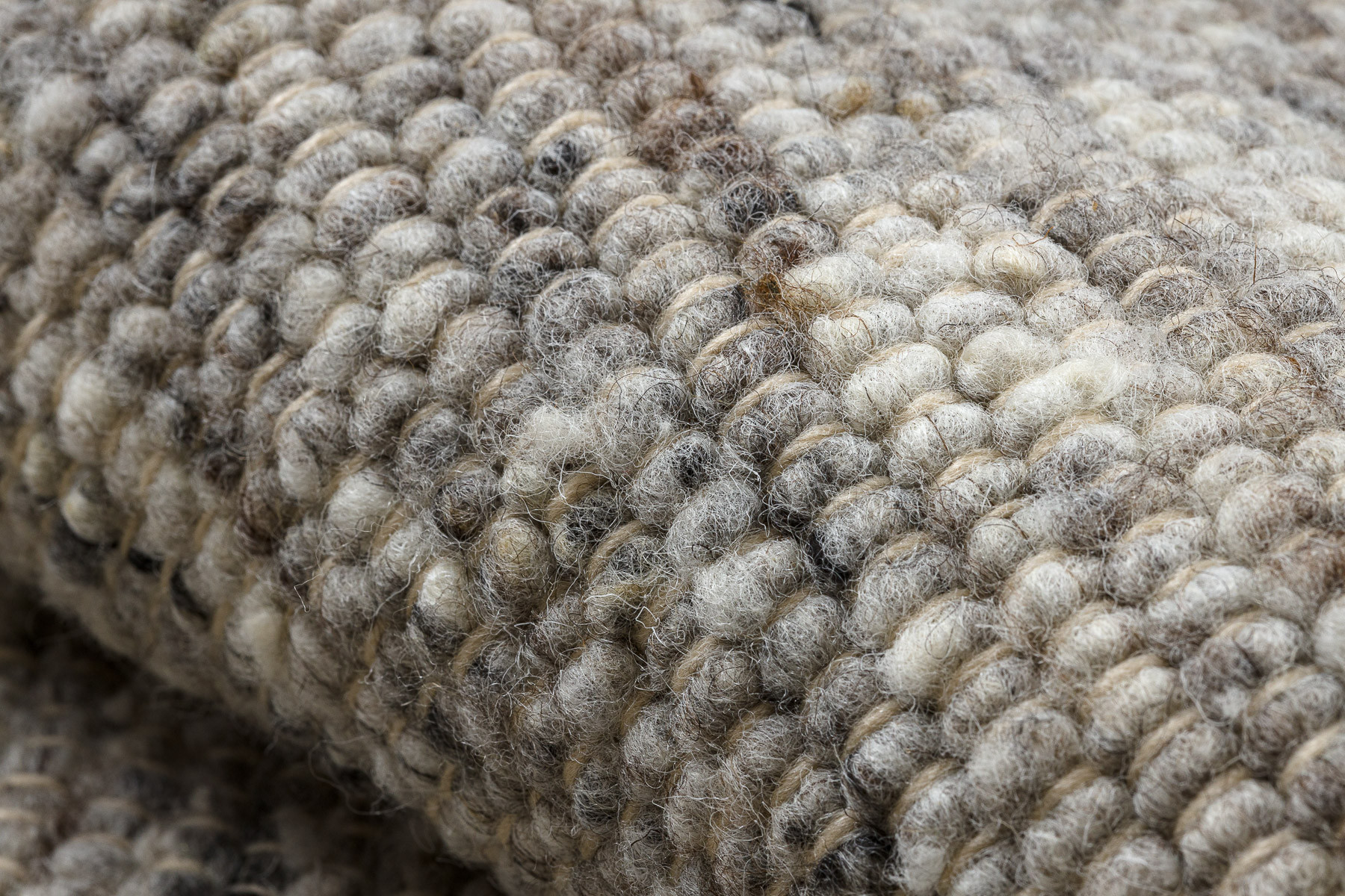 Koberec NEPAL 2100 naturálny / sivý kruh