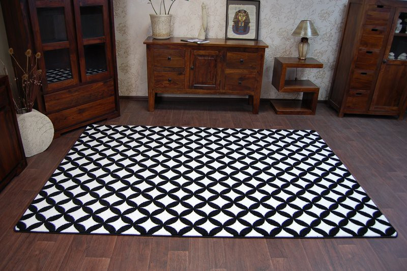 Koberec SKETCH - F757 krémový/čierny