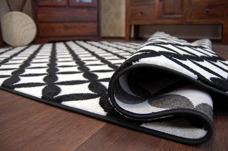 Koberec SKETCH - F757 krémový/čierny