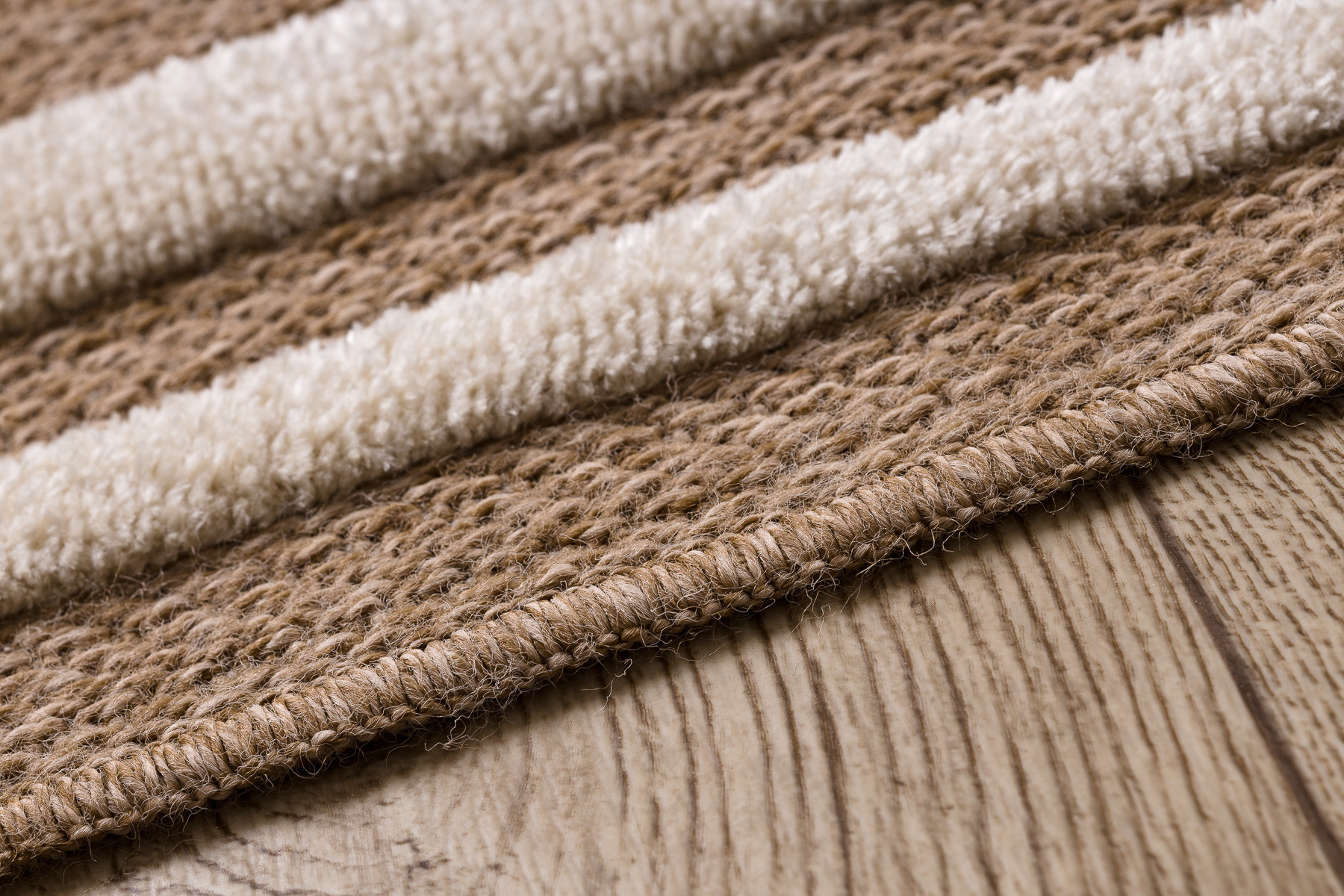 Koberec SPARK 0687A rám, béžový / krémový