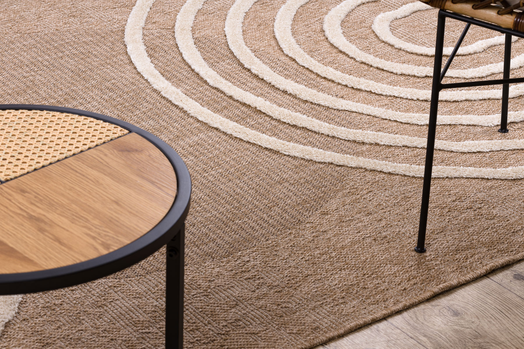 Koberec SPARK 0688A geometrický, béžový / krémový