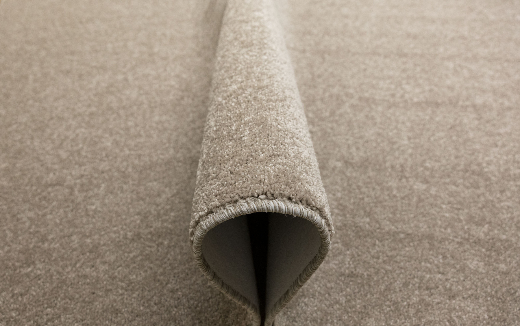 Koberec SUNDAE 69 béžový