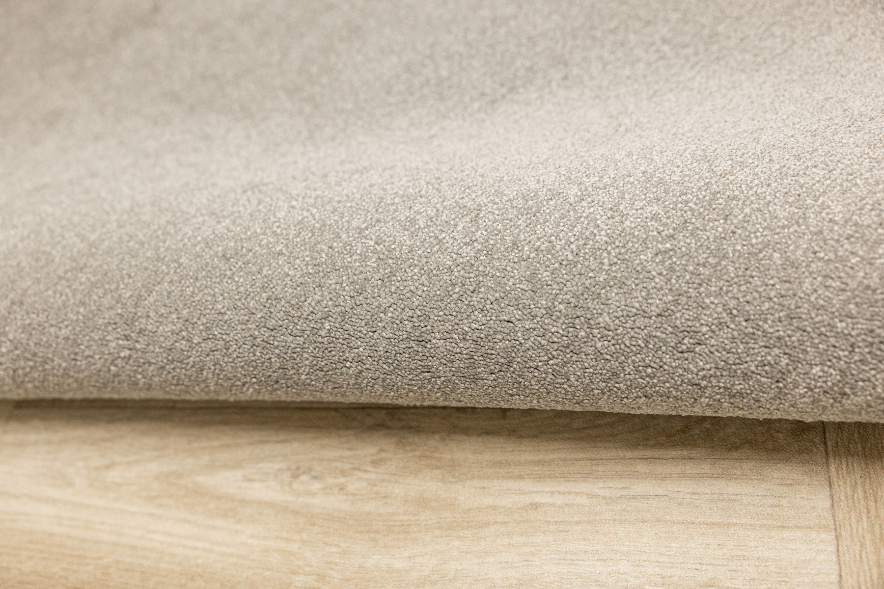 Koberec Veyron 176 sivý