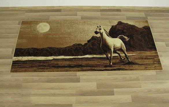 Koberec Makata - Cválajúci kôň, béžový