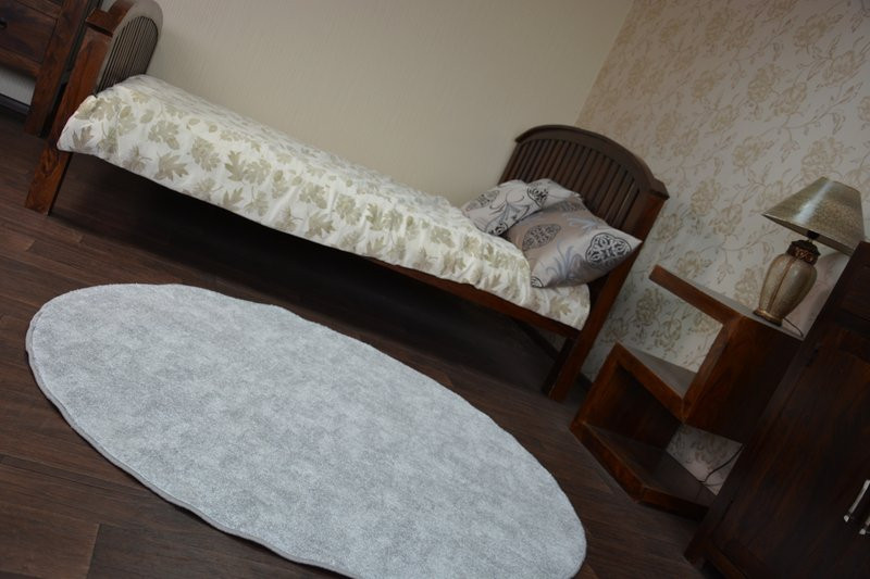 Koberec POZZOLANA strieborný kruh