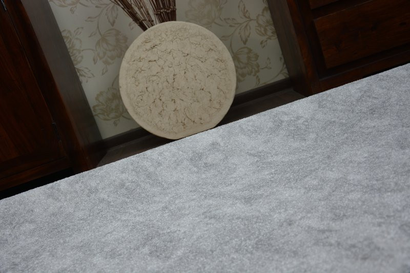 Koberec POZZOLANA strieborný kruh