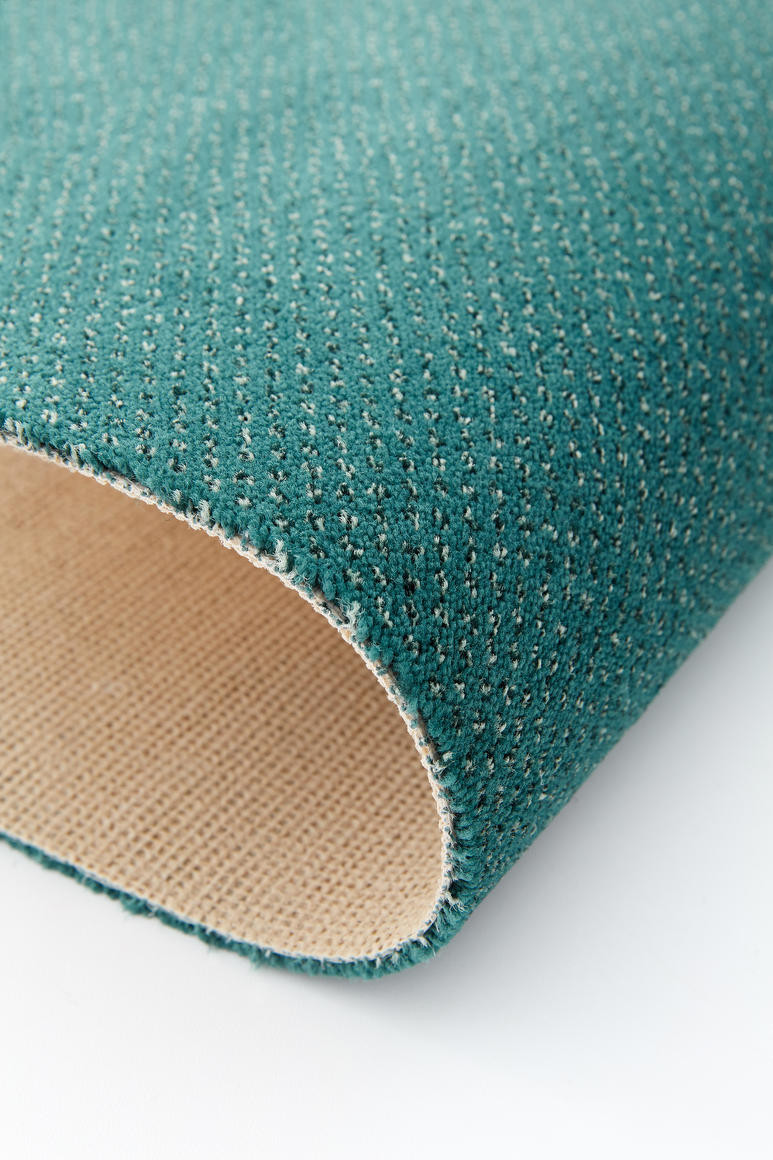 Metrážny koberec Lano Square 682