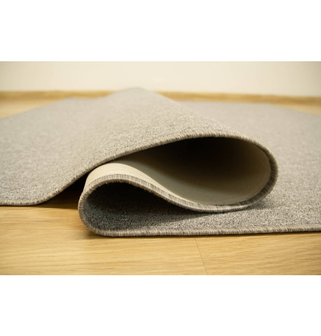 Koberec Astra 475 sivý