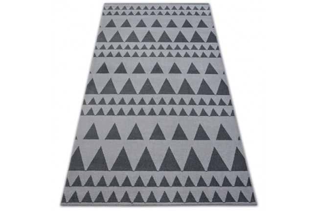 Koberec SENSE Micro 81243 Trojuholníky strieborný/antracit