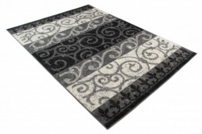 Levně Koberec QMEGA PP D293A CRM