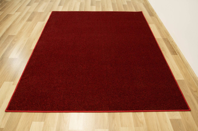 Koberec Liberty New 15 červený / čierny