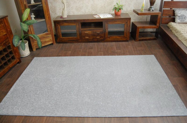 Koberec SERENITY strieborný