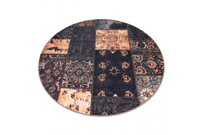 Koberec ANTIKA Ancient Chocolate patchwork čierny / terakota