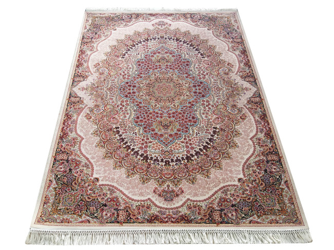 Koberec Exkluzívny PERS 04 krémový