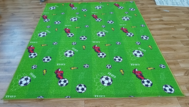 Levně Dětský koberec fotbal řezaný z metráže