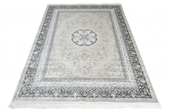 Koberec Isphahan 77919/573 Vison