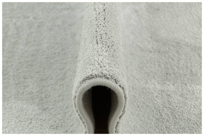 Metrážny koberec Amazing 74 sivý