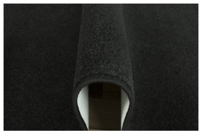 Metrážny koberec Dynasty 78 čierny