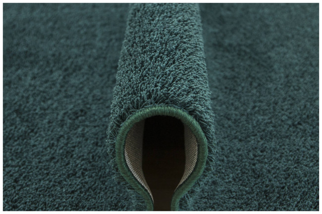 Metrážny koberec Phuket 40 shaggy zelený