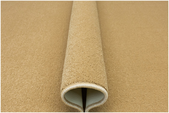 Metrážný koberec CAROUSEL 90 NSF béžový