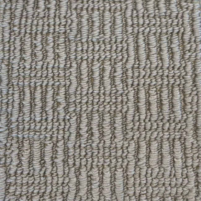 Metrážny koberec CHESS strieborný