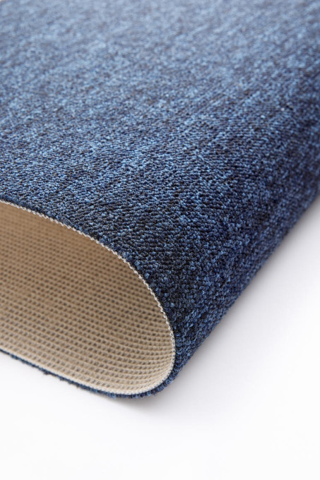 Metrážny koberec Condor Solid 083