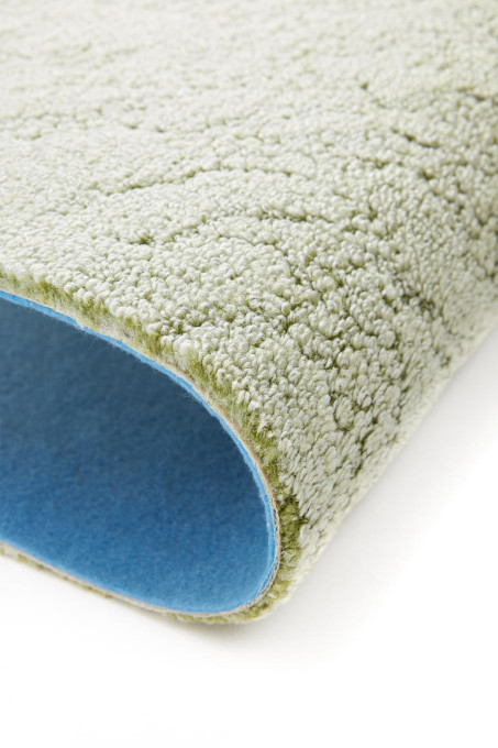 Metrážny koberec ITC Polka 24