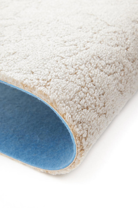 Metrážny koberec ITC Polka 33