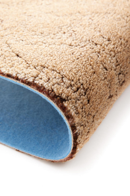 Metrážny koberec ITC Polka 46