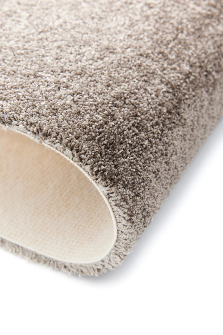 Metrážny koberec Lano Felicity 410