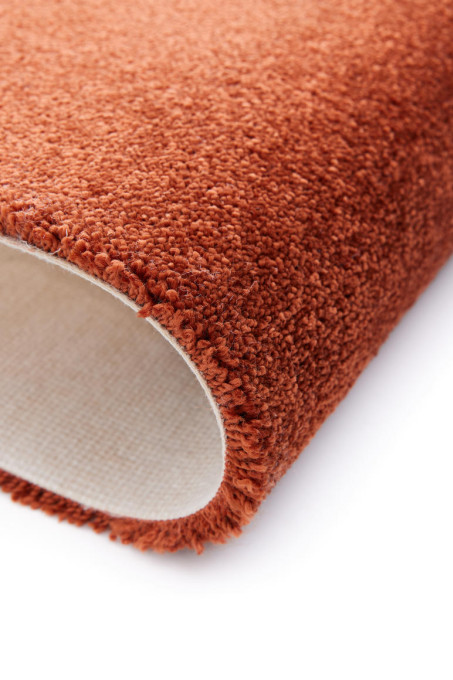 Metrážny koberec Lano Serenade 180