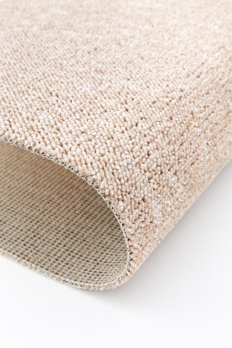 Metrážny koberec Timzo Turbo 9613