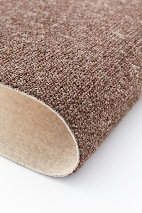 Metrážny koberec Timzo Turbo 9617