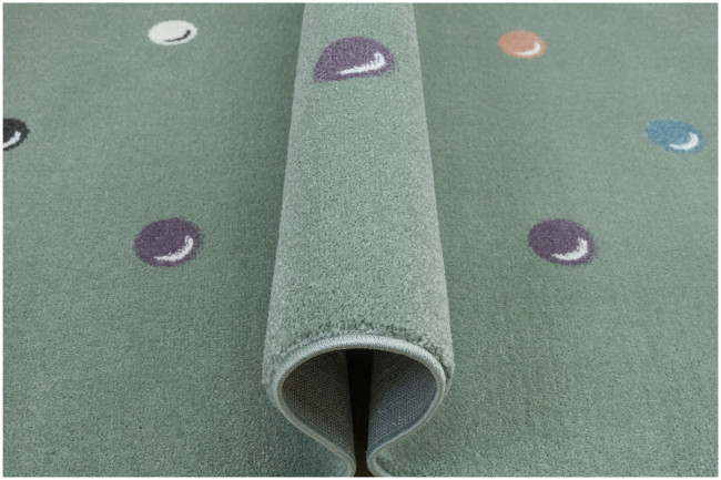 Metrážny koberec Lima C275b zelený / krémový