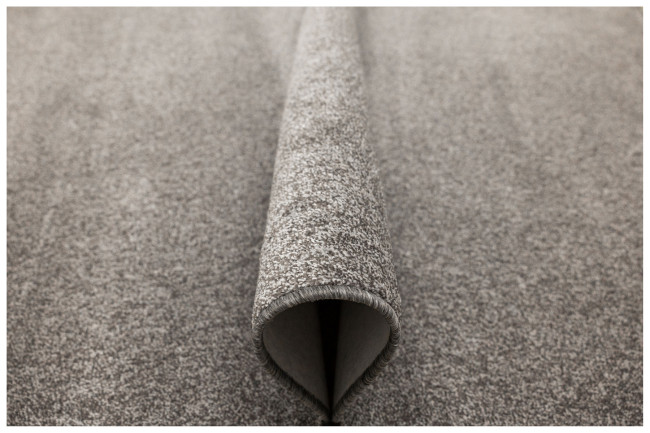 Metrážny koberec Eternity 78 sivý