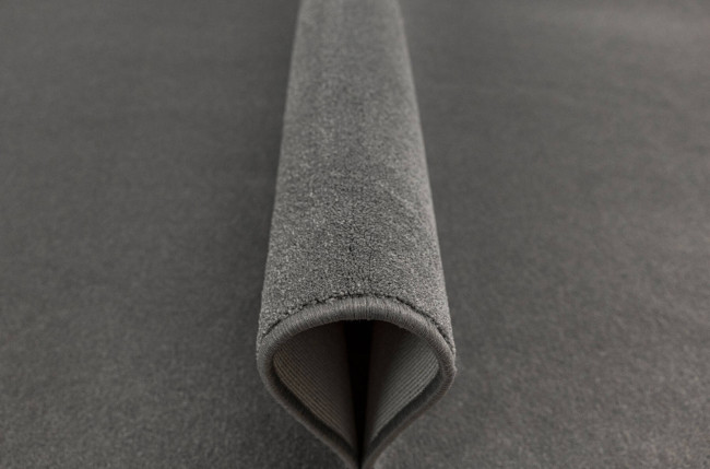 Metrážny koberec Magic 73 sivý