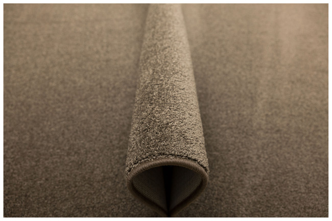 Metrážny koberec Excellence 91 hnedý