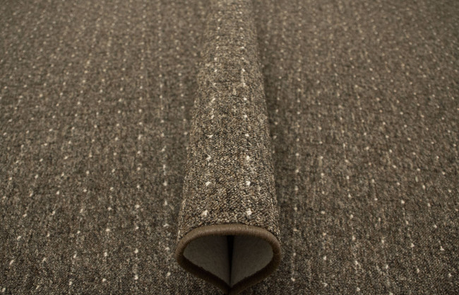 Metrážny koberec Zembla 93 hnedý / béžový